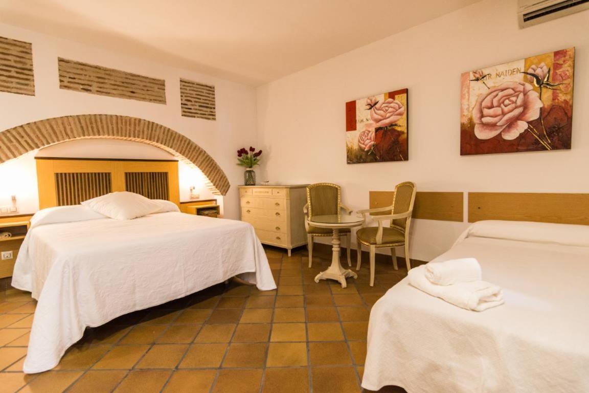 Antika Snoga Hotel Ávila Ngoại thất bức ảnh