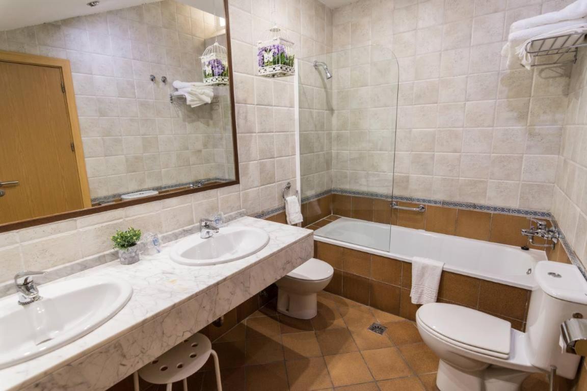 Antika Snoga Hotel Ávila Ngoại thất bức ảnh