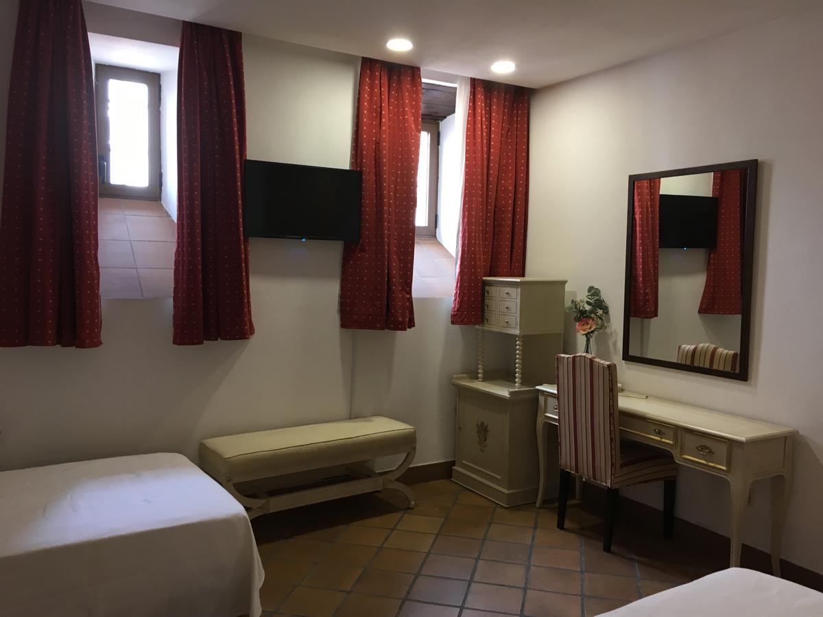 Antika Snoga Hotel Ávila Ngoại thất bức ảnh