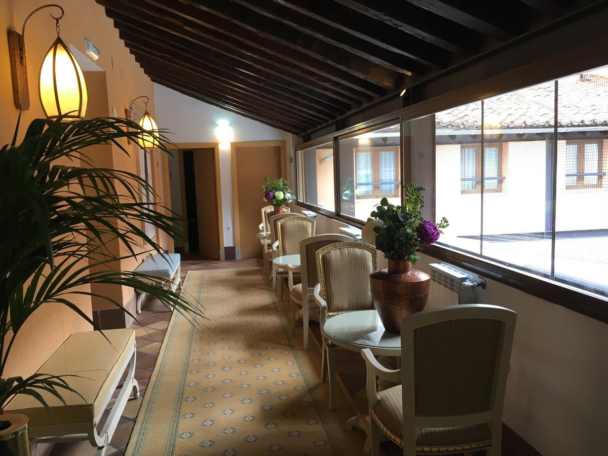 Antika Snoga Hotel Ávila Ngoại thất bức ảnh