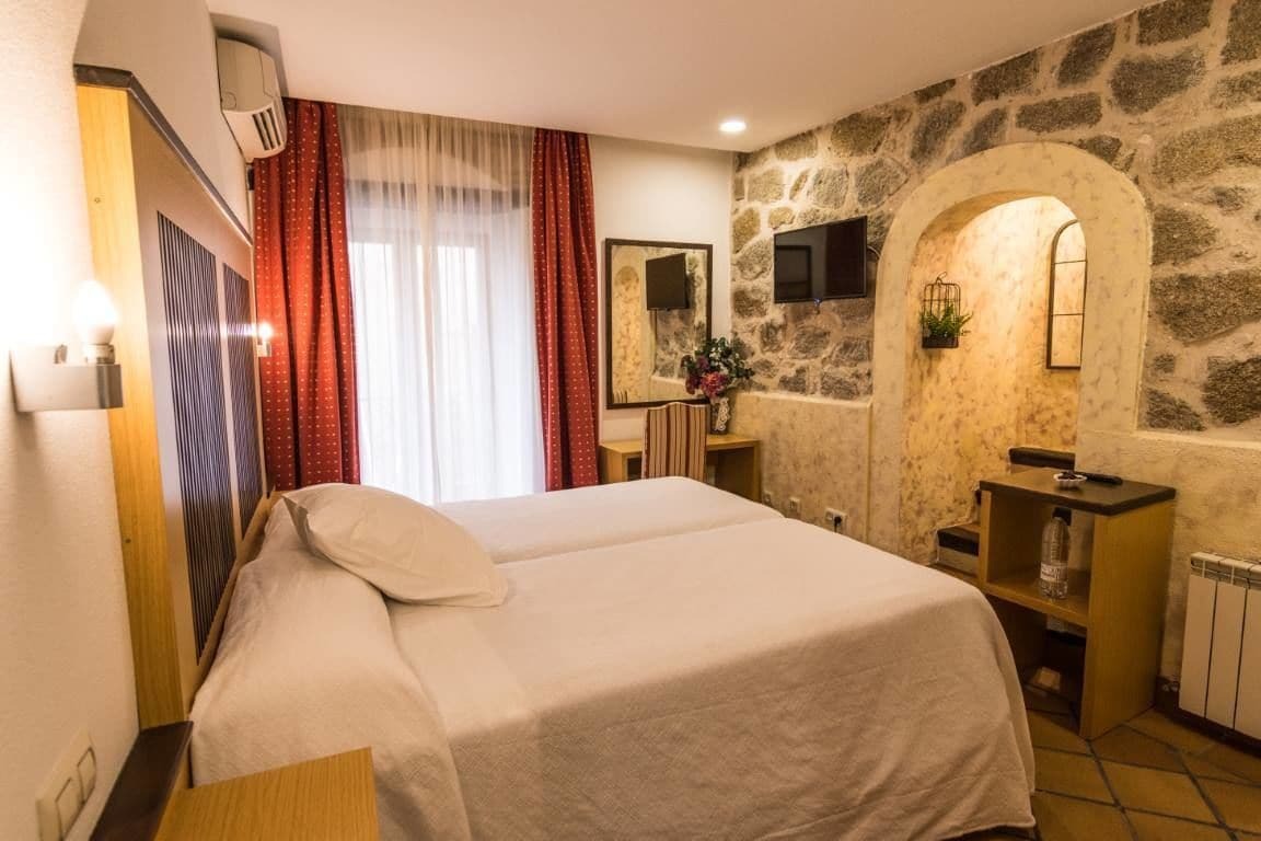 Antika Snoga Hotel Ávila Ngoại thất bức ảnh